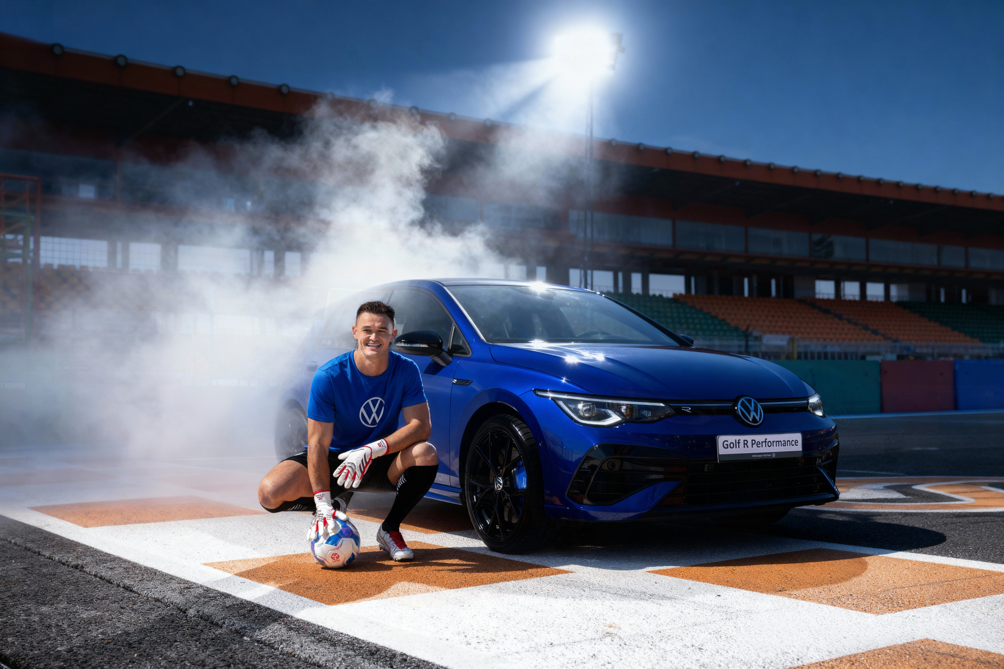 xe Volkswagen Golf R Performance 4Motion